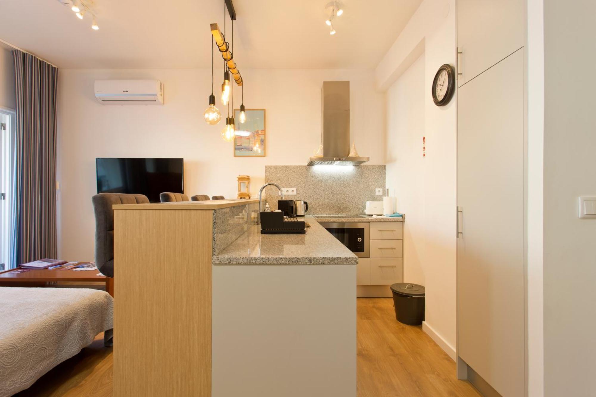 Casa Roberto - Studio Apartment, Lift, Ac, Car Parking - Extra Porto Eksteriør billede